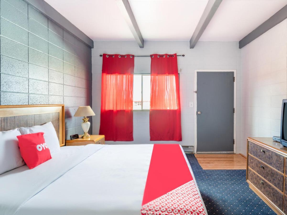 OYO Hotel Hanksville, UT Eksteriør bilde